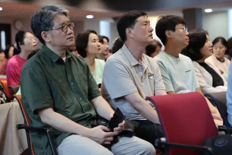 25년 여름큐페 교사기도회 이미지 8