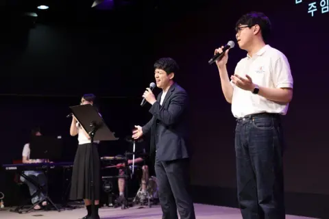 25년 여름큐페 교사기도회 이미지 10