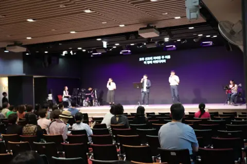25년 여름큐페 교사기도회 이미지 4