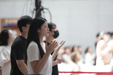 2026-07-12 휘문 청년국 예배스케치 이미지 38
