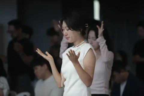 2026-08-16 휘문 청년국 예배스케치 이미지 40