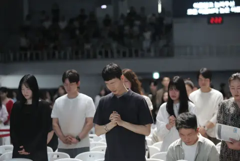 2026-08-23 휘문 청년국 예배스케치 이미지 46