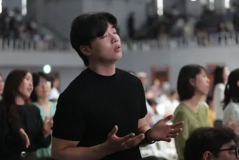2026-08-30 휘문 청년국 예배스케치 이미지 16